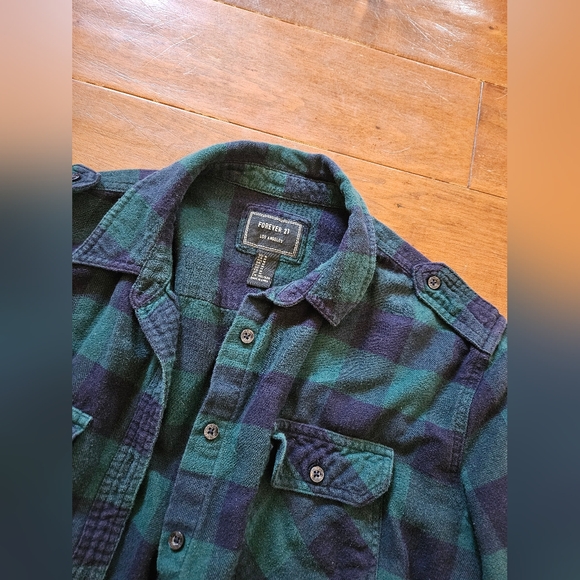 Flannel - Picture 2 of 2